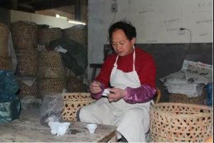 【成功故事】改革開放40年，兩代人浪潮沉浮